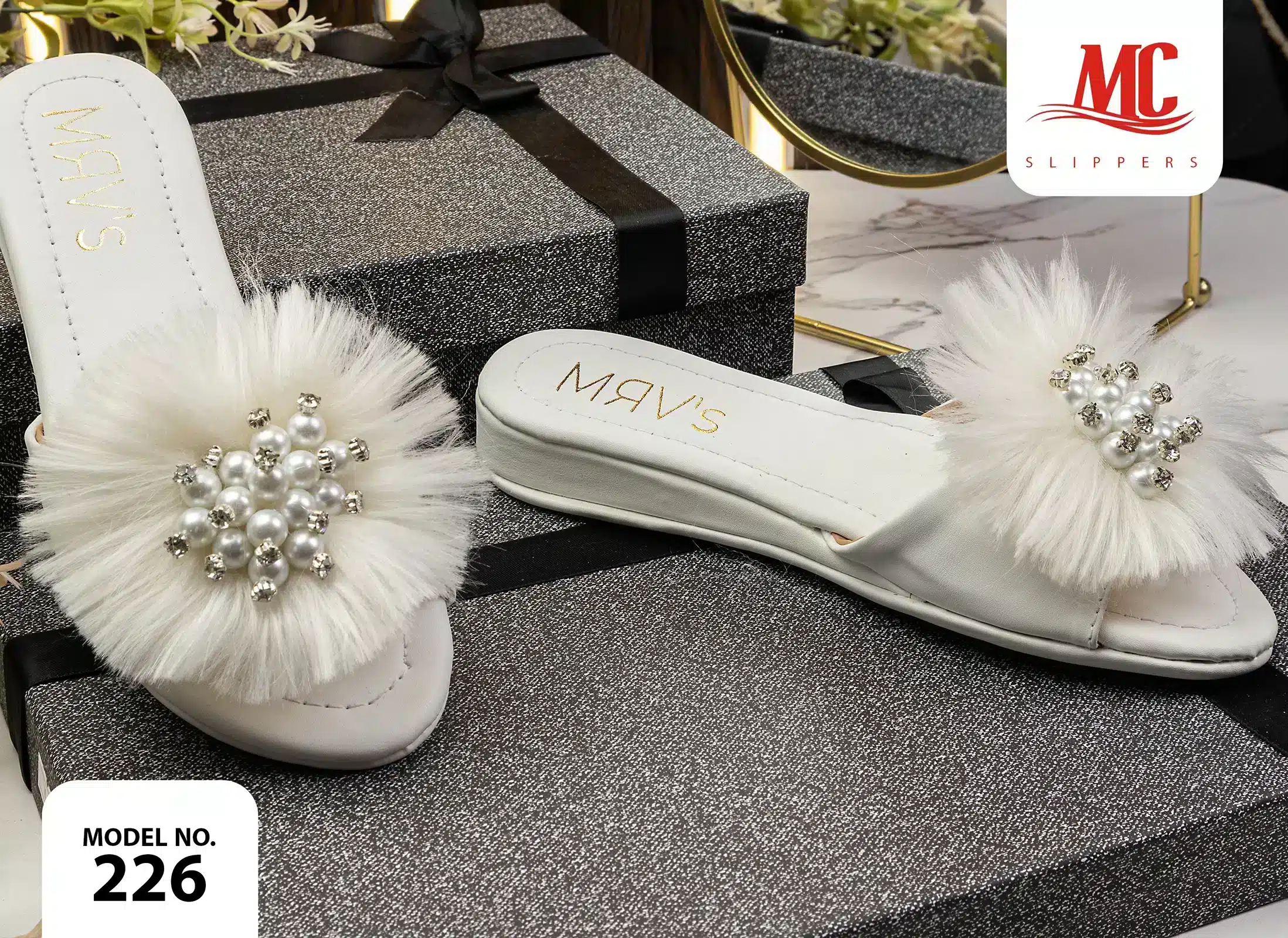 226 1 سليبر أبيض كود 226 - الصورة 1