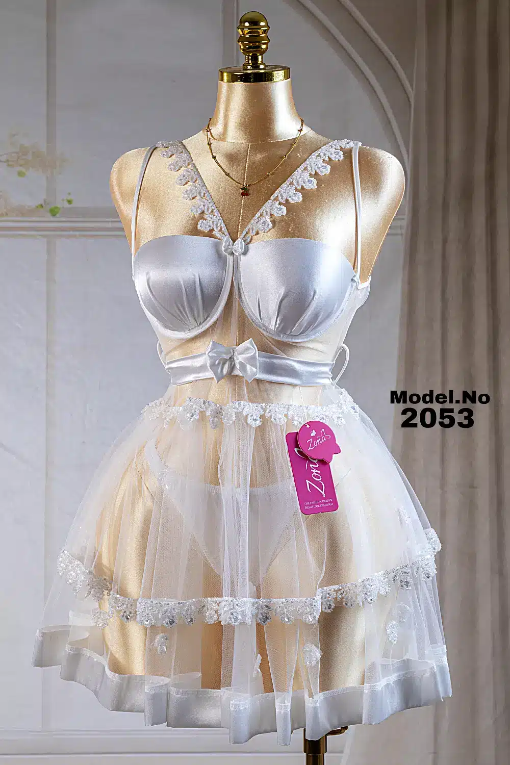 2053 موديل بيبي دول قصير أبيض كود 2053-2 - الصورة 1