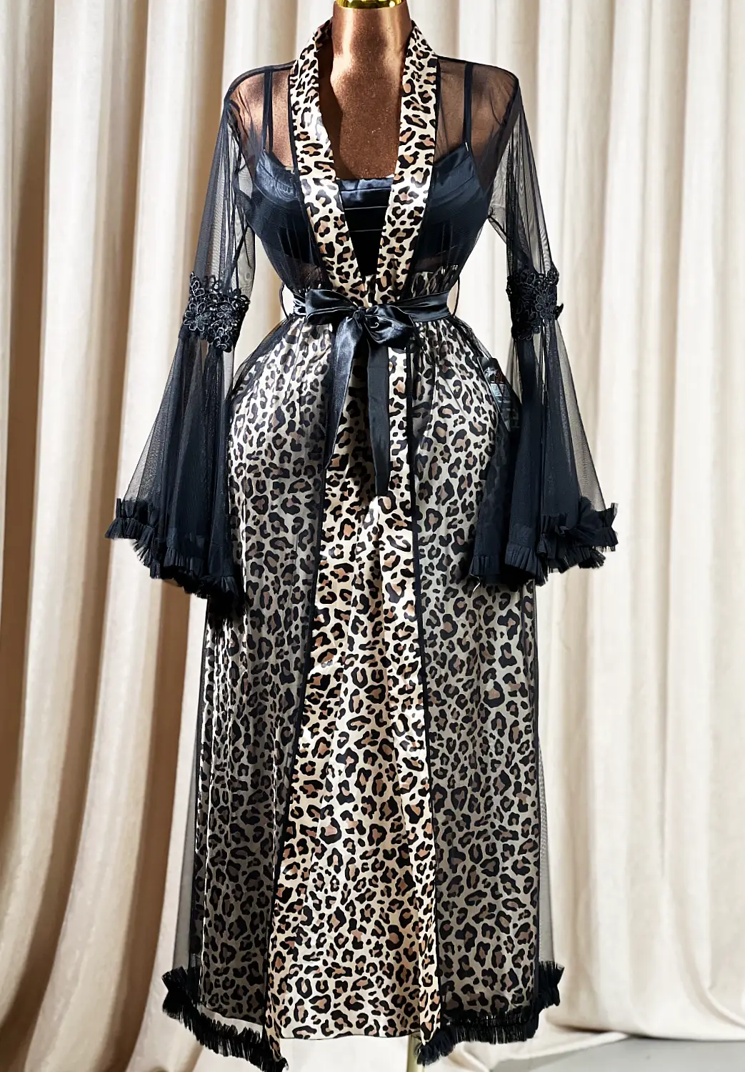 IMG_8365 موديل صباحيه طويل تايجر كود 1163 - الصورة 1